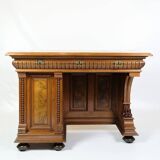 Bureau ancien avec petit meuble en noyer des années 1860