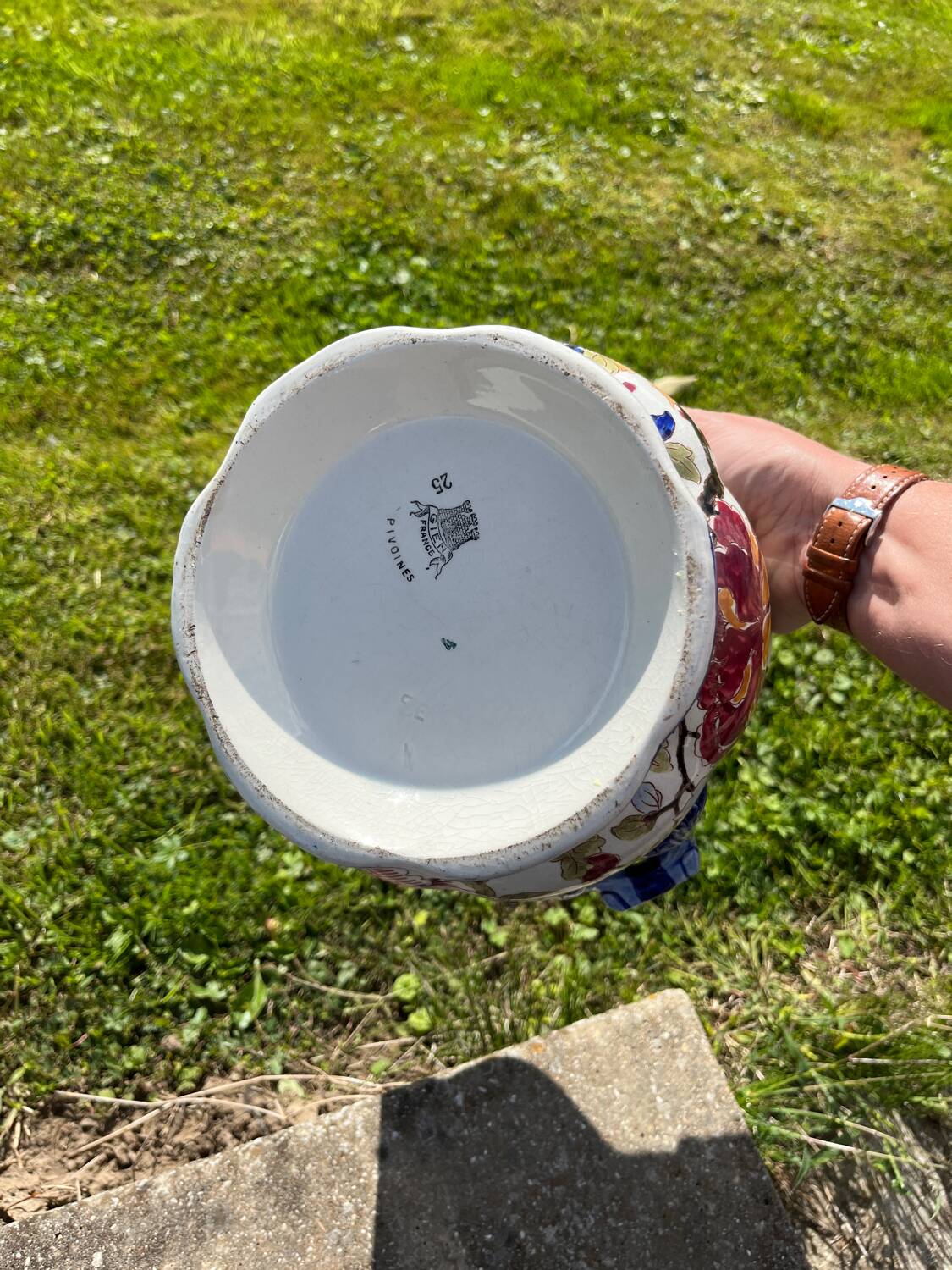 Large pot or vase in Gien earthenware with Peony decor