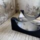Table basse socle moulé et chrome, années 70