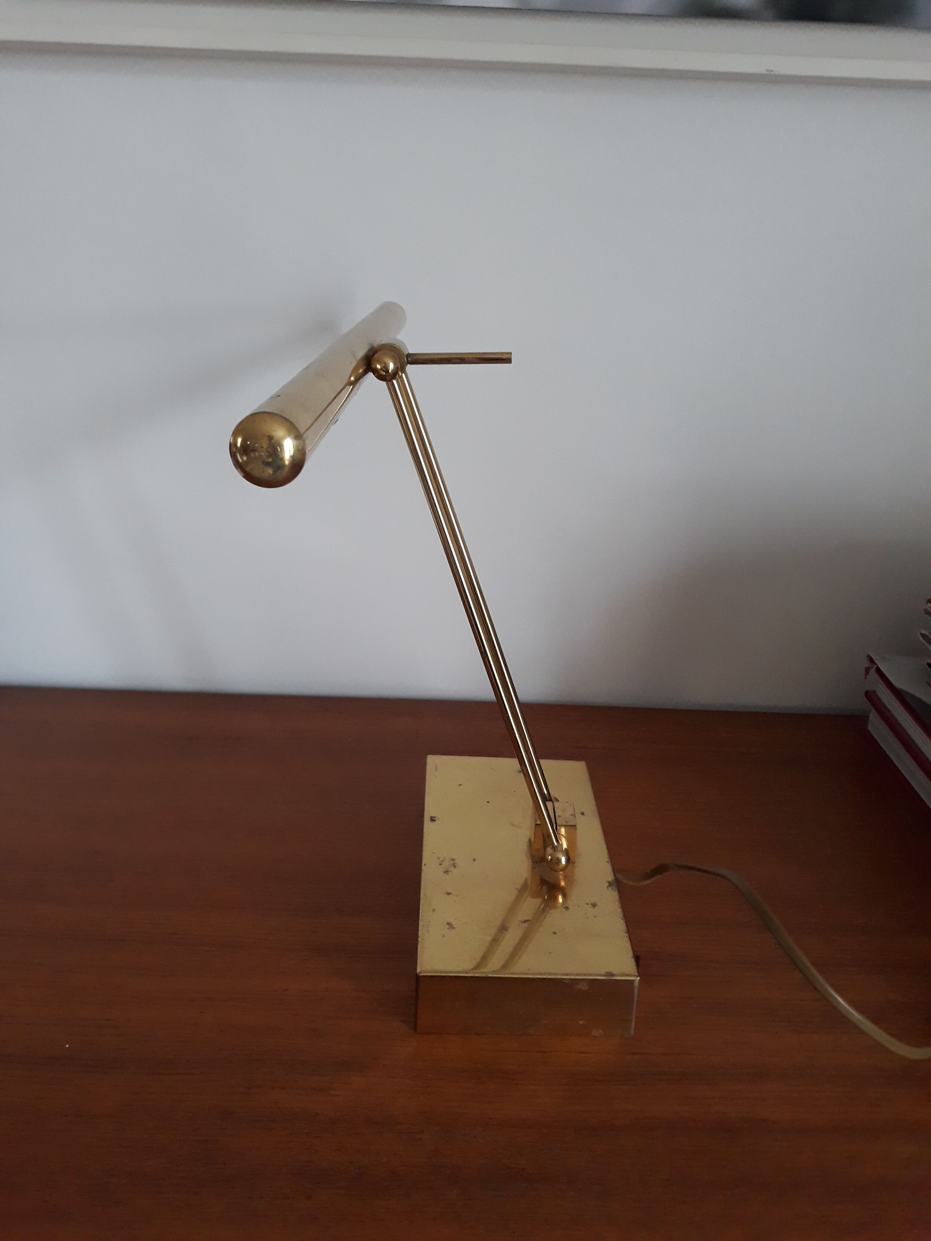 Italian vintage adjustable brass desk lamp