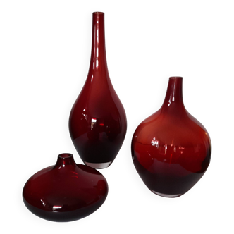 Set of 3 burgundy vases vintage look design by Johanna Jelinek - Ikea