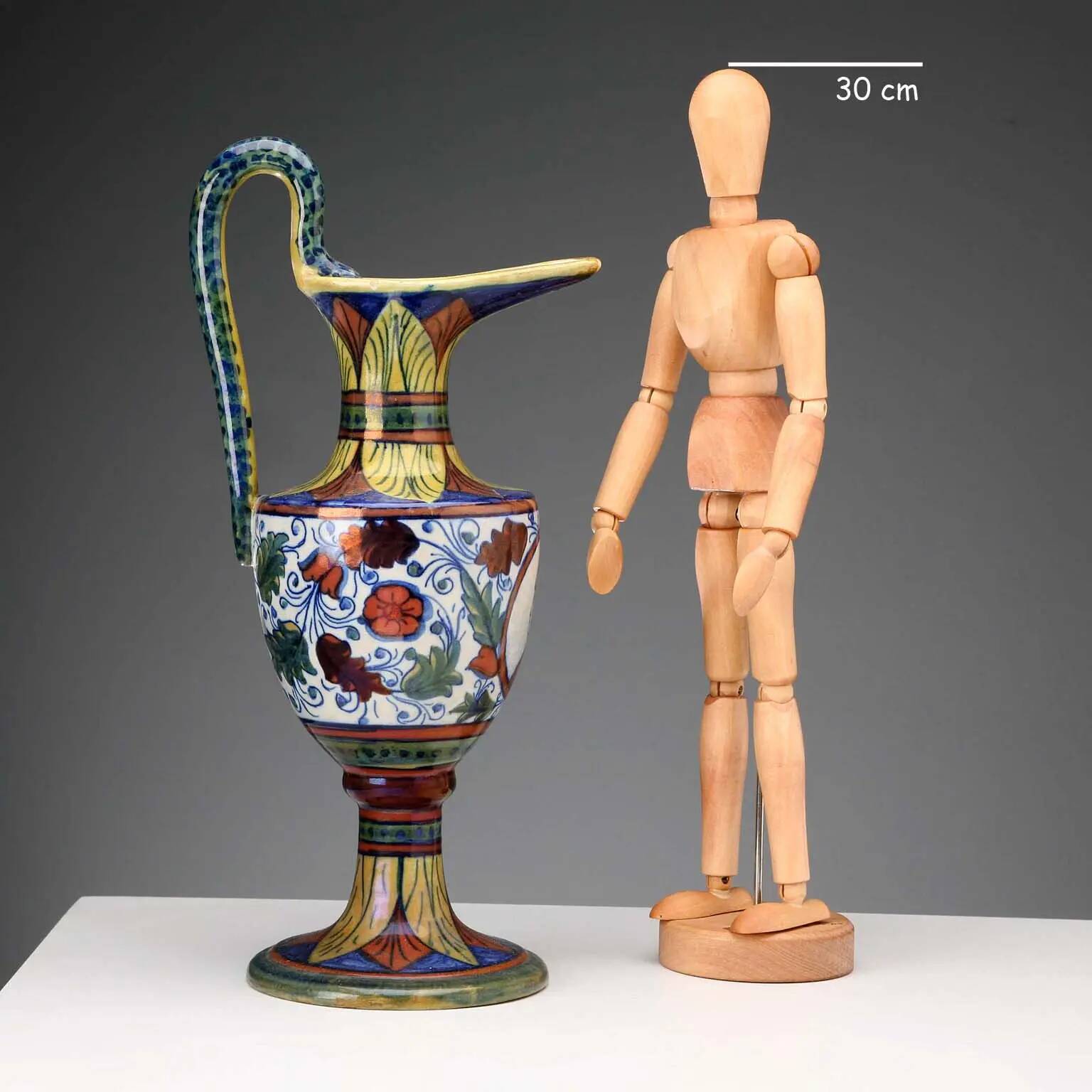Vintage majolica vase, Gualdo Tadino factory, Italy, 1930s.