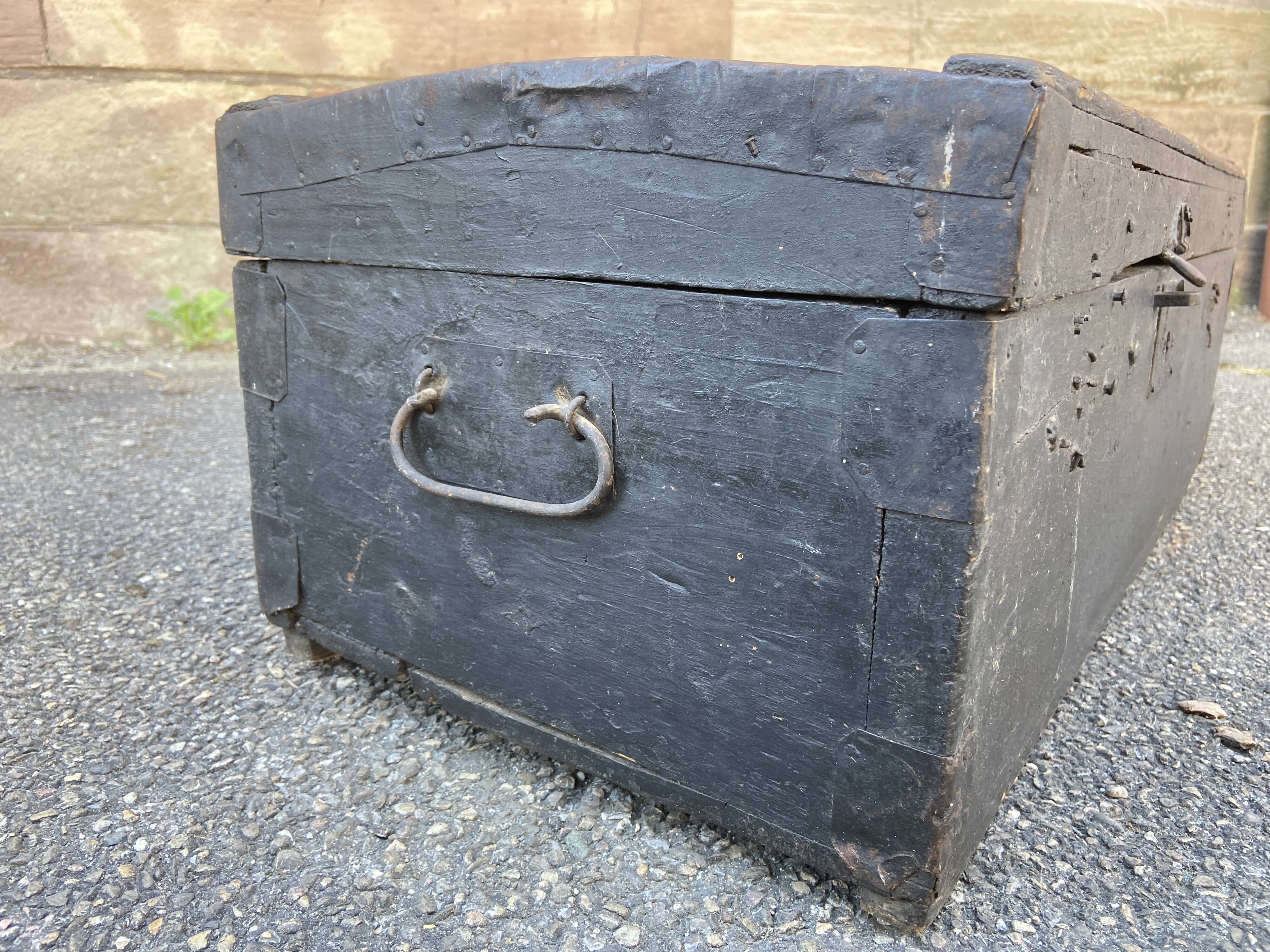 Malle de voyage vintage début 19ème