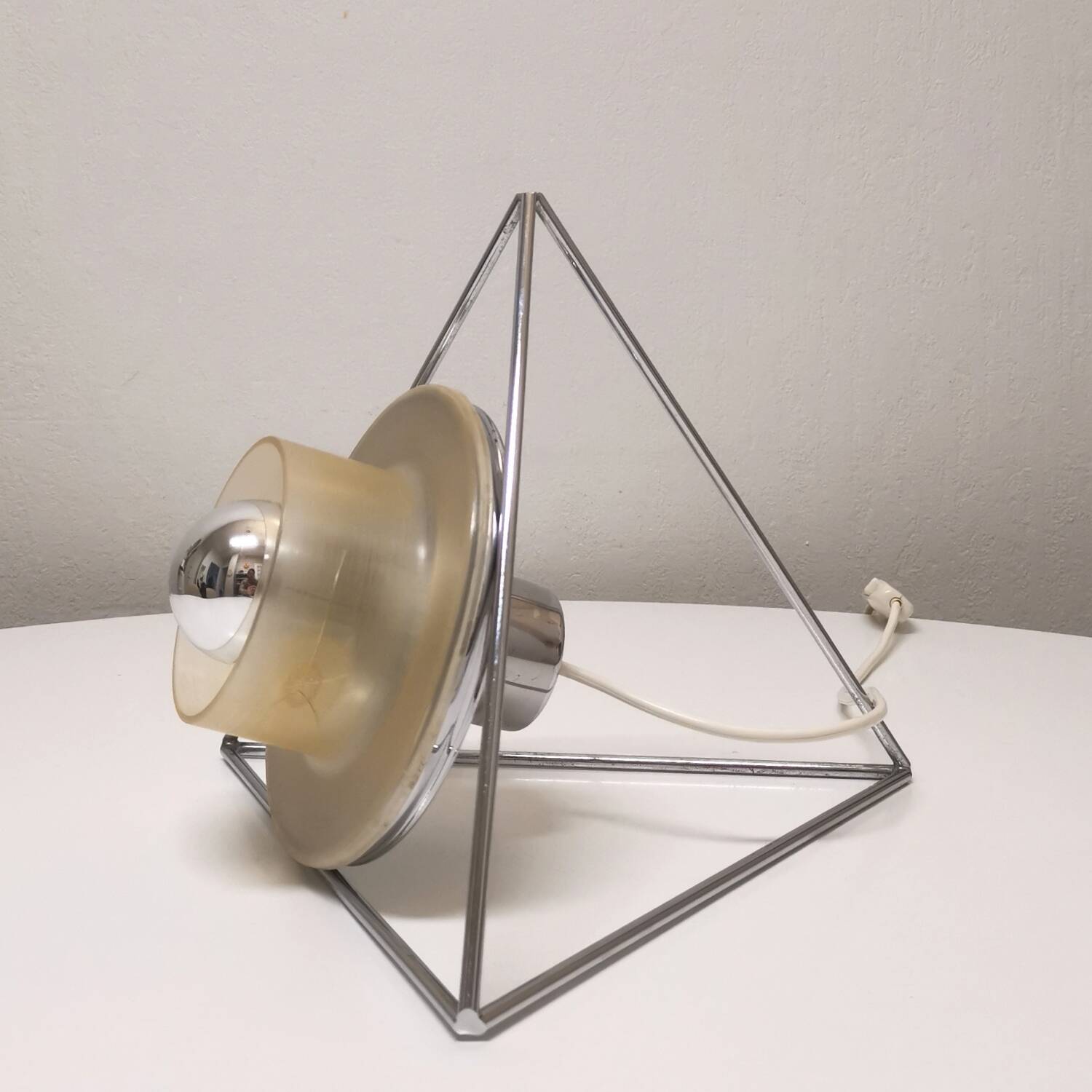 Poliedra designer lamp, Felice Ragazzo, Guzzini