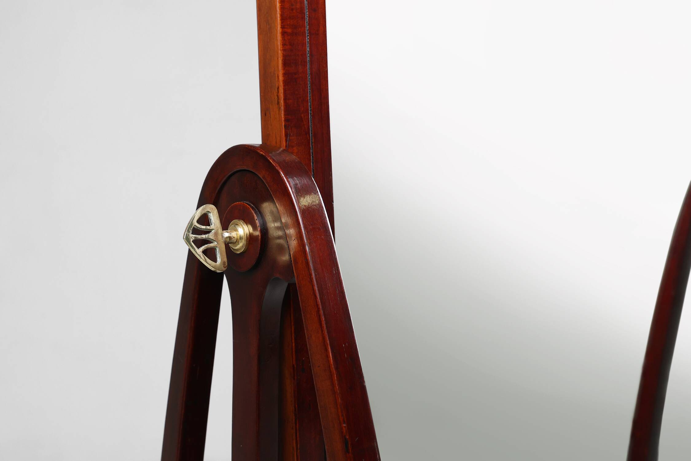 Iconic Cheval Dressing Mirror model 9954 by Thonet, Austria ca. 1904