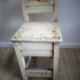 Chaise enfant en bois fleurie