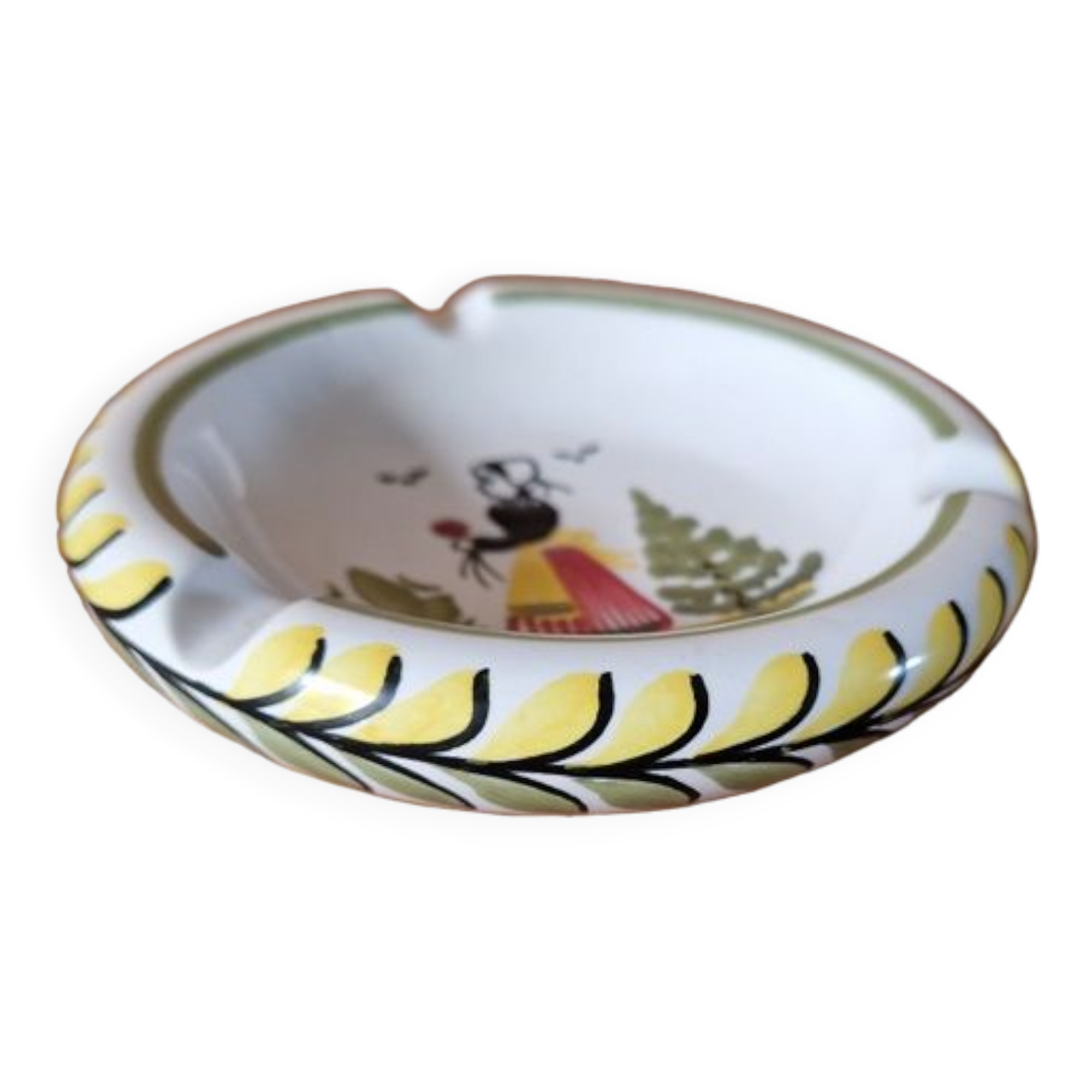 HB Quimper earthenware ashtray - Decorated with a Breton woman - Marked on the back Quiberon Euravia 1959
