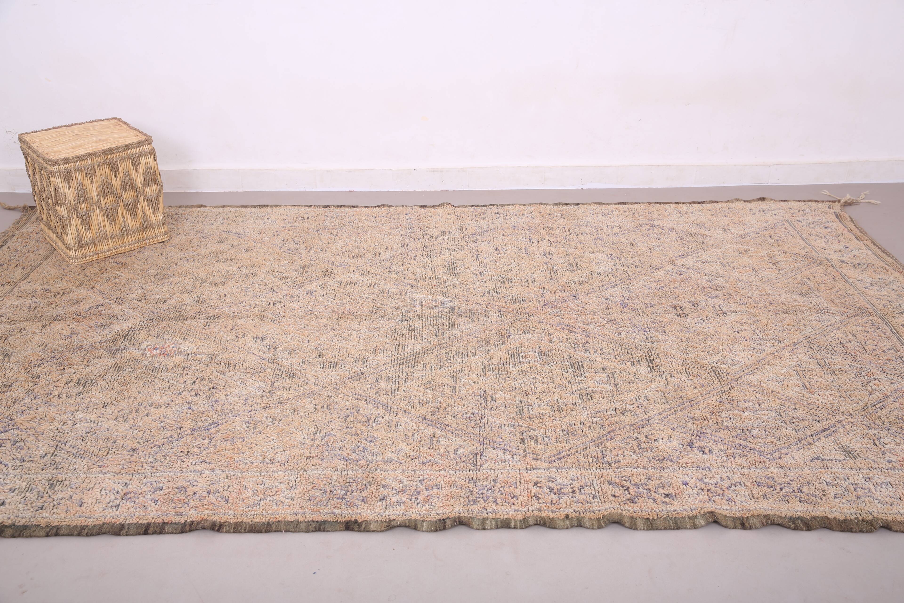Vintage Moroccan Rug 197 x 340 cm - Berber Wool Rug - Handmade rug Bohemian