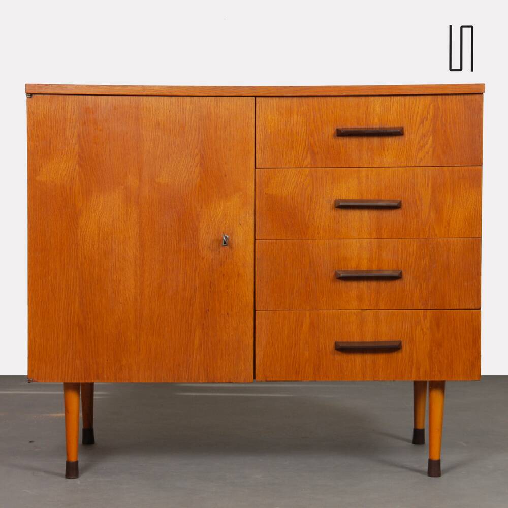 Commode vintage en bois éditée par UP Zavody, 1960