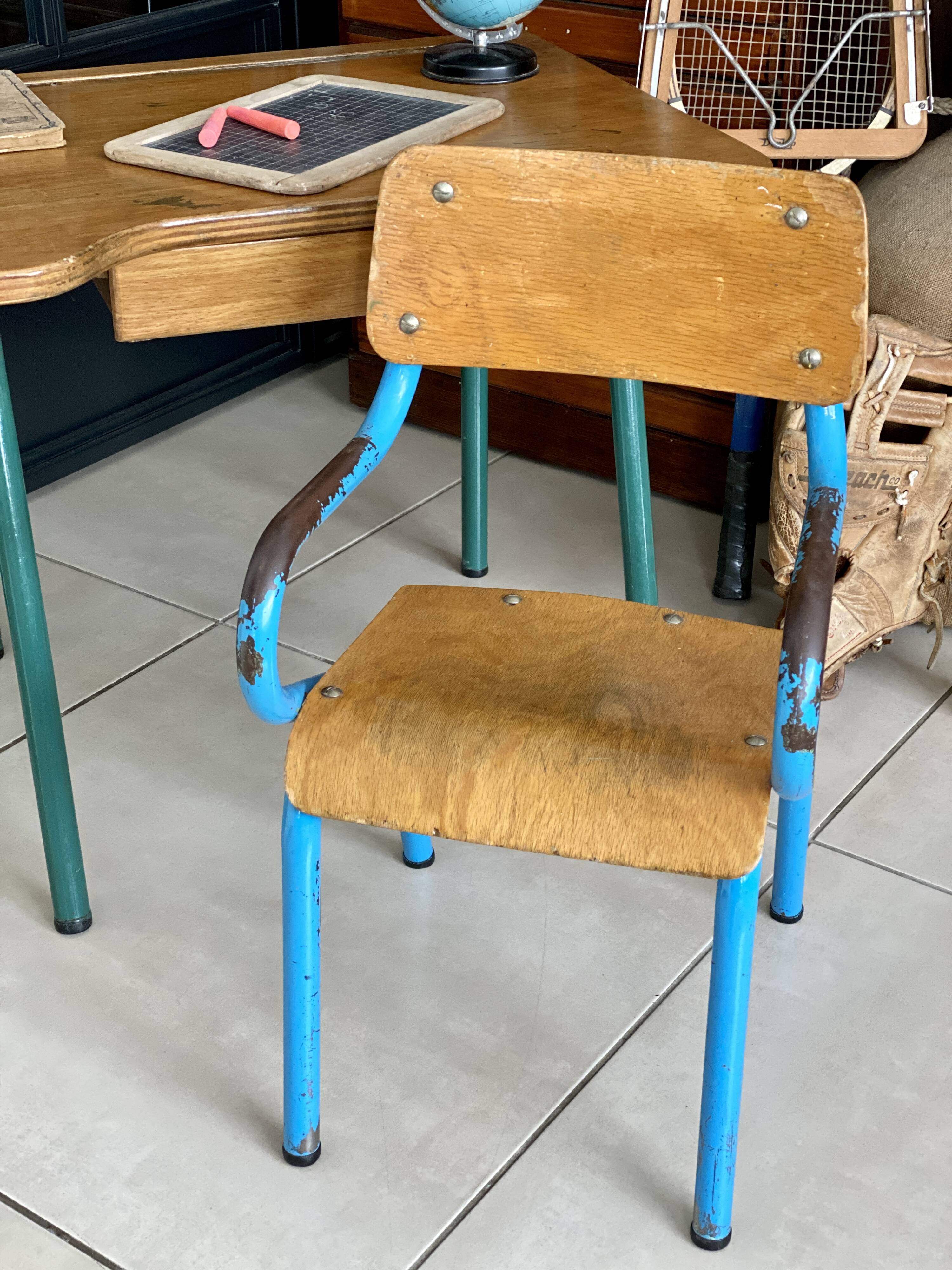 Desk and school chair set