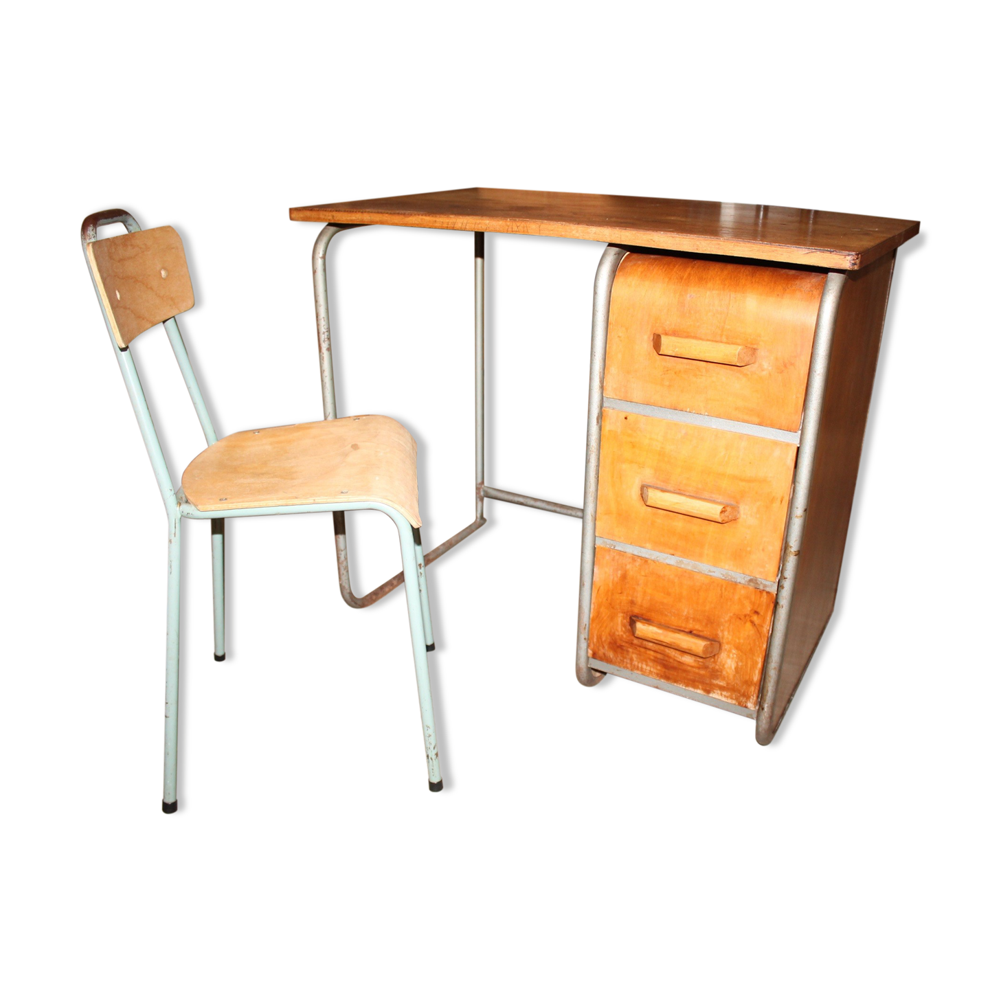 Bureau enfant et sa chaise assortie