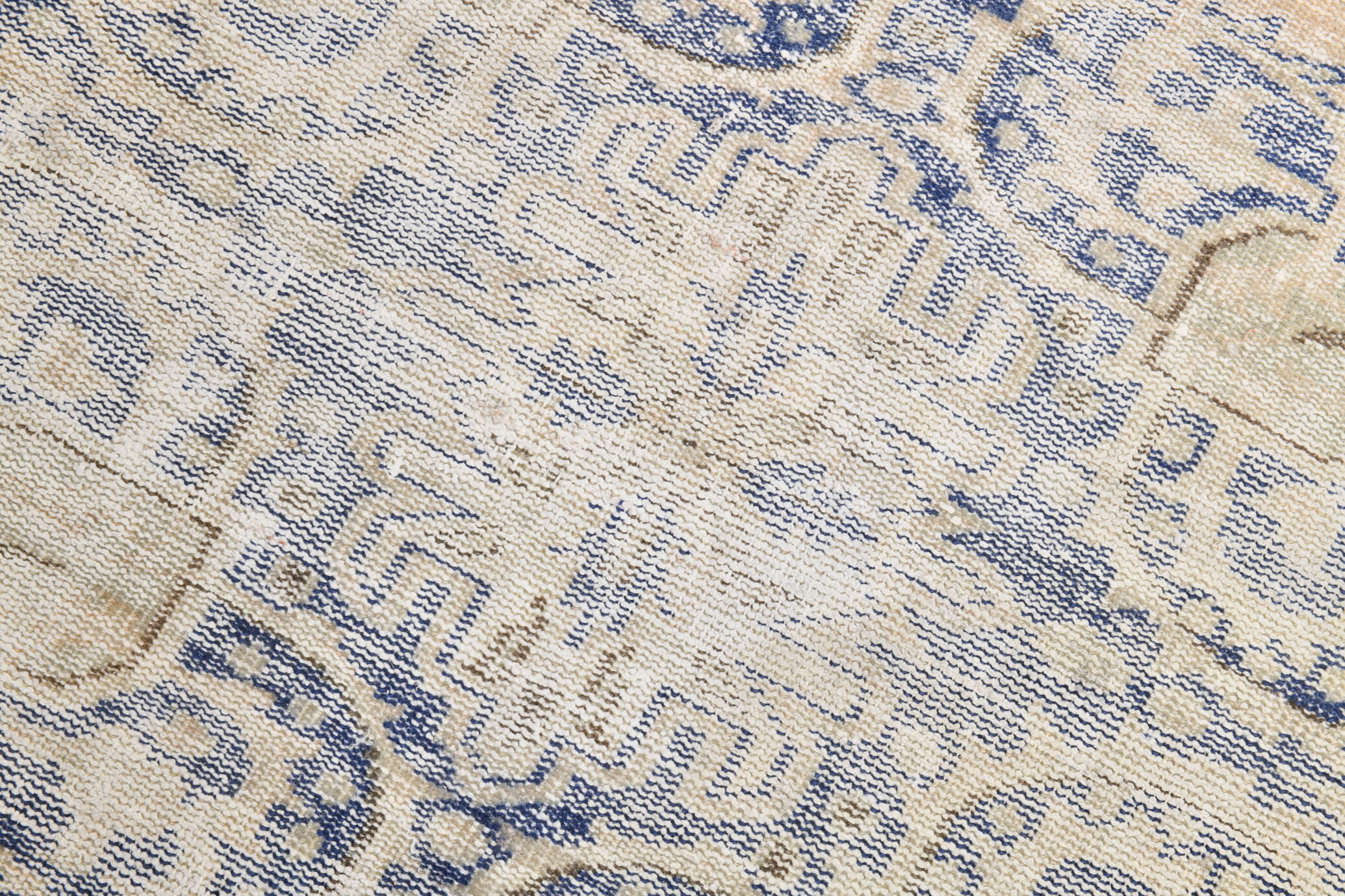 Madallion rug 225x321cm