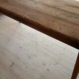 Farm table