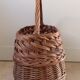 Panier ancien en osier tressé