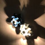 Metal flower appliques