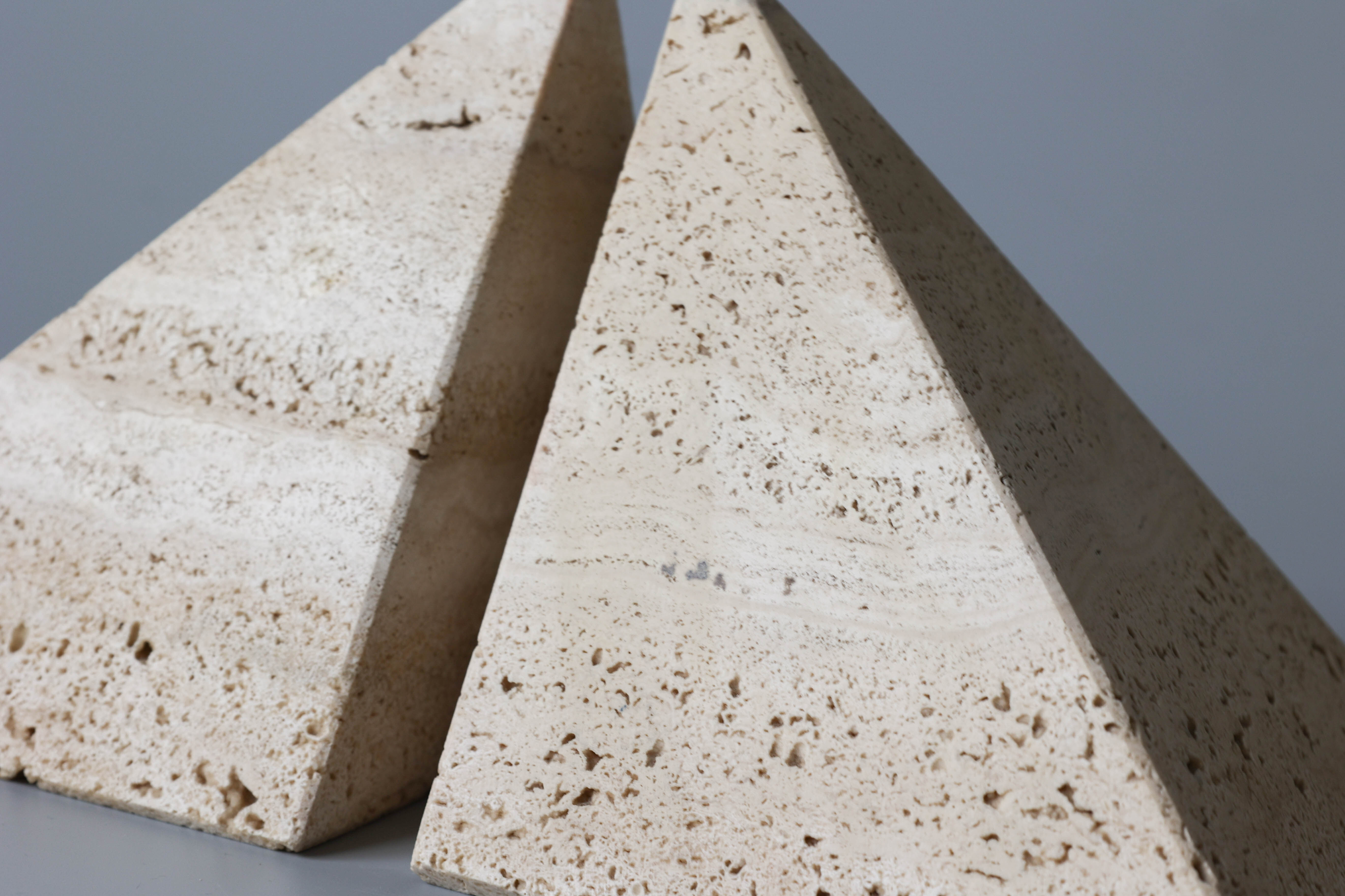 Pyramid shaped travertine bookends