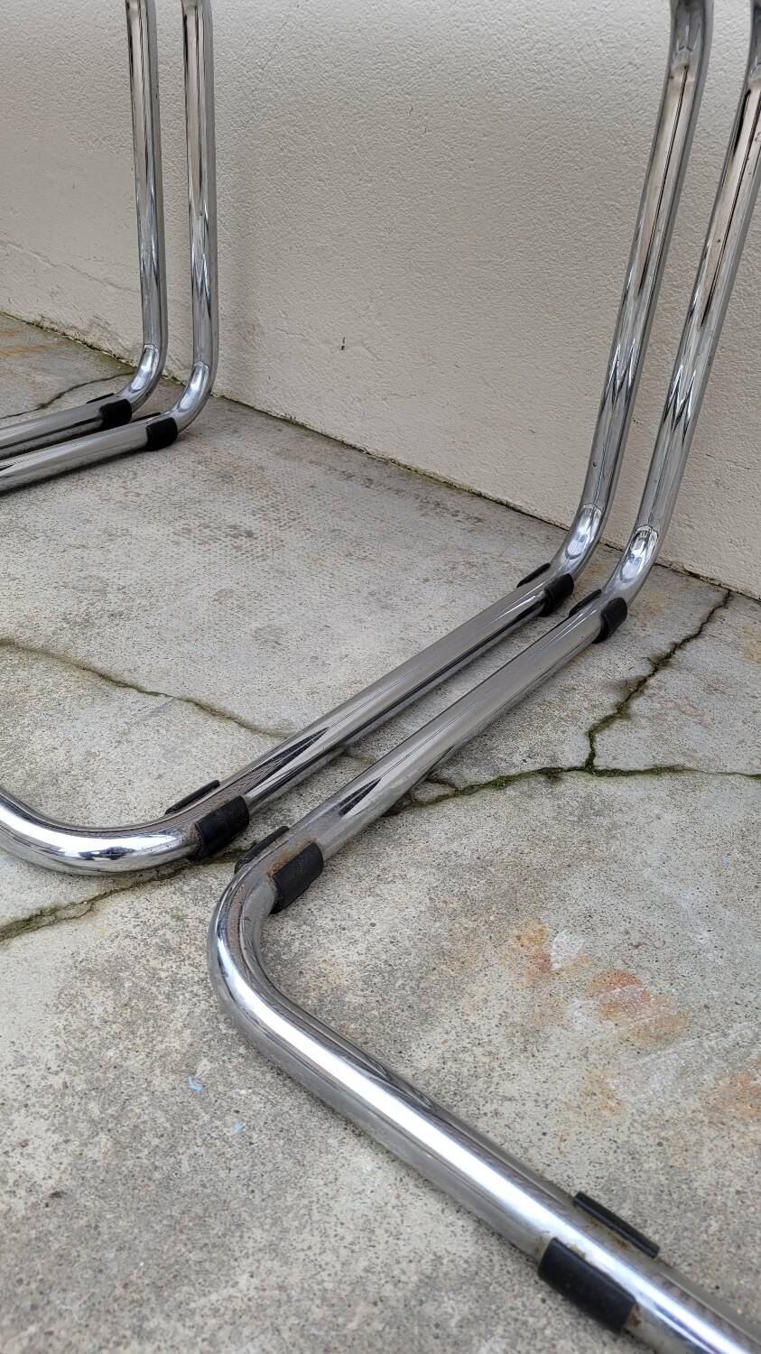 Set of 4 Marcel Breuer cesca black b32 chairs