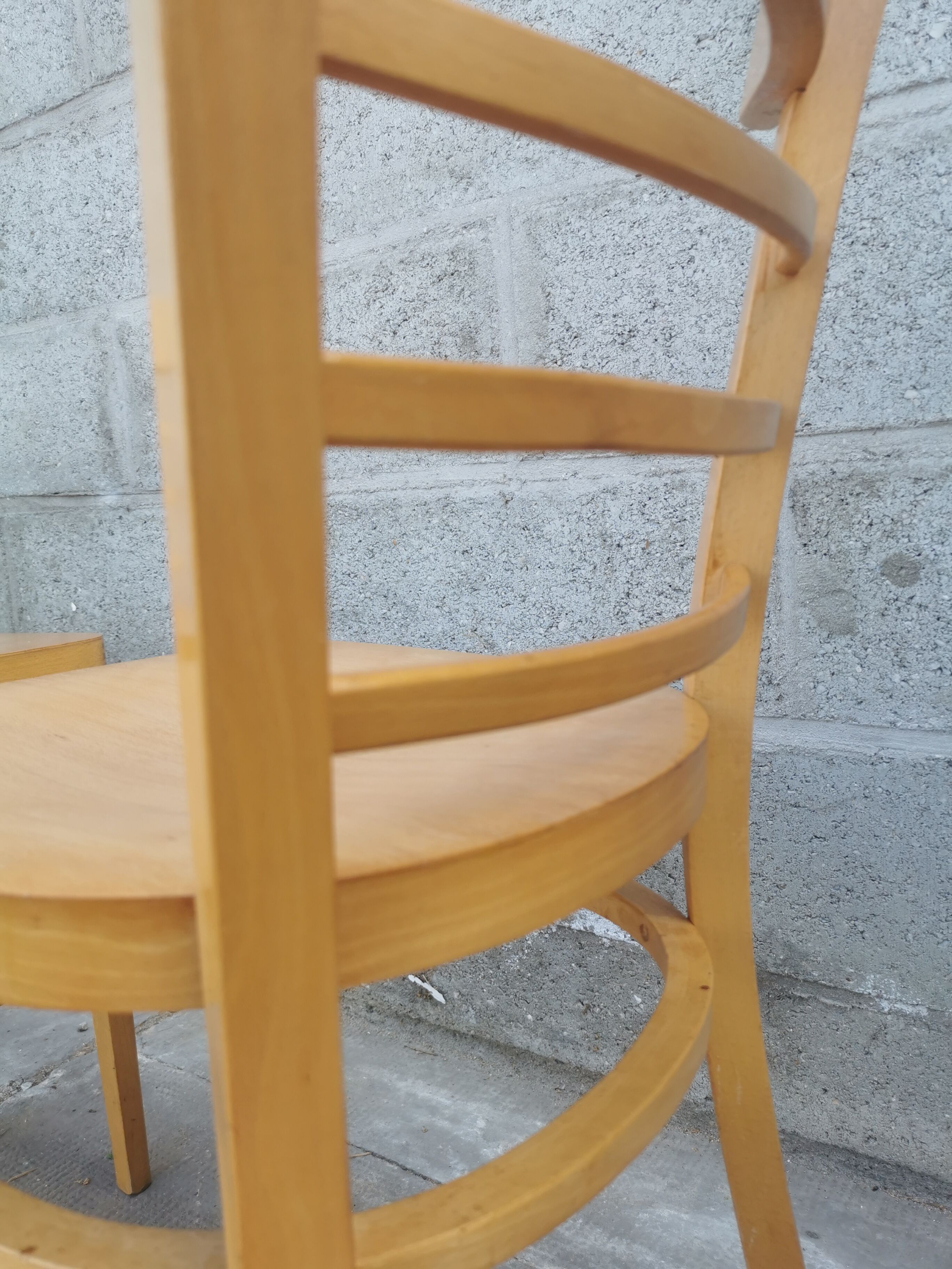 Set de quatre chaises bistrot Baumann