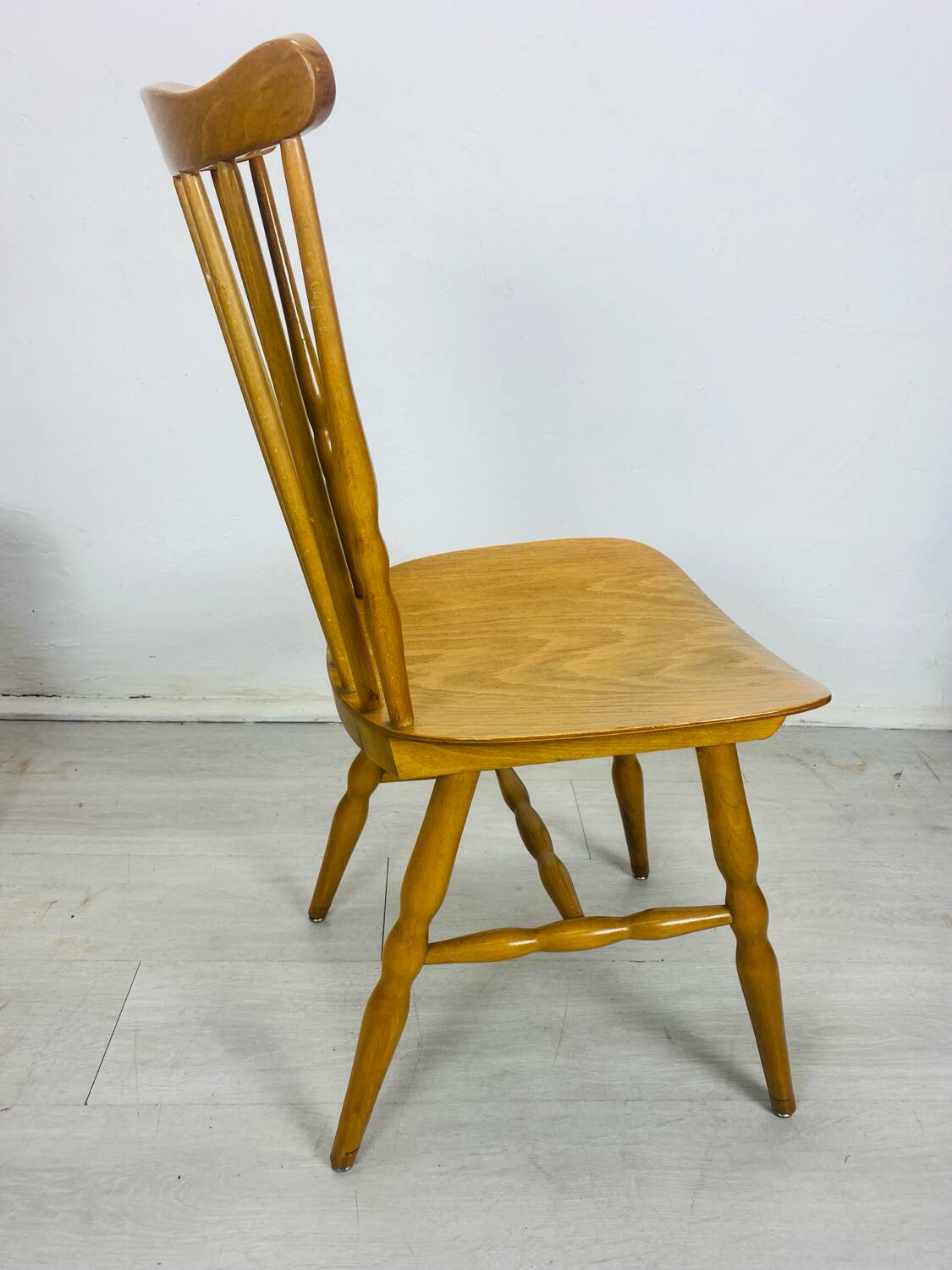 Bistro chair