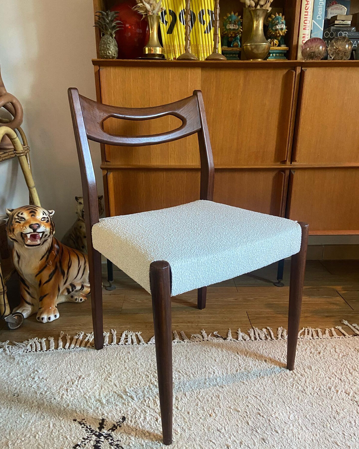 Series of 6 Danish teak chairs 60s