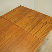 Table en teck, design danois, années 1960, fabriquée au Danemark
