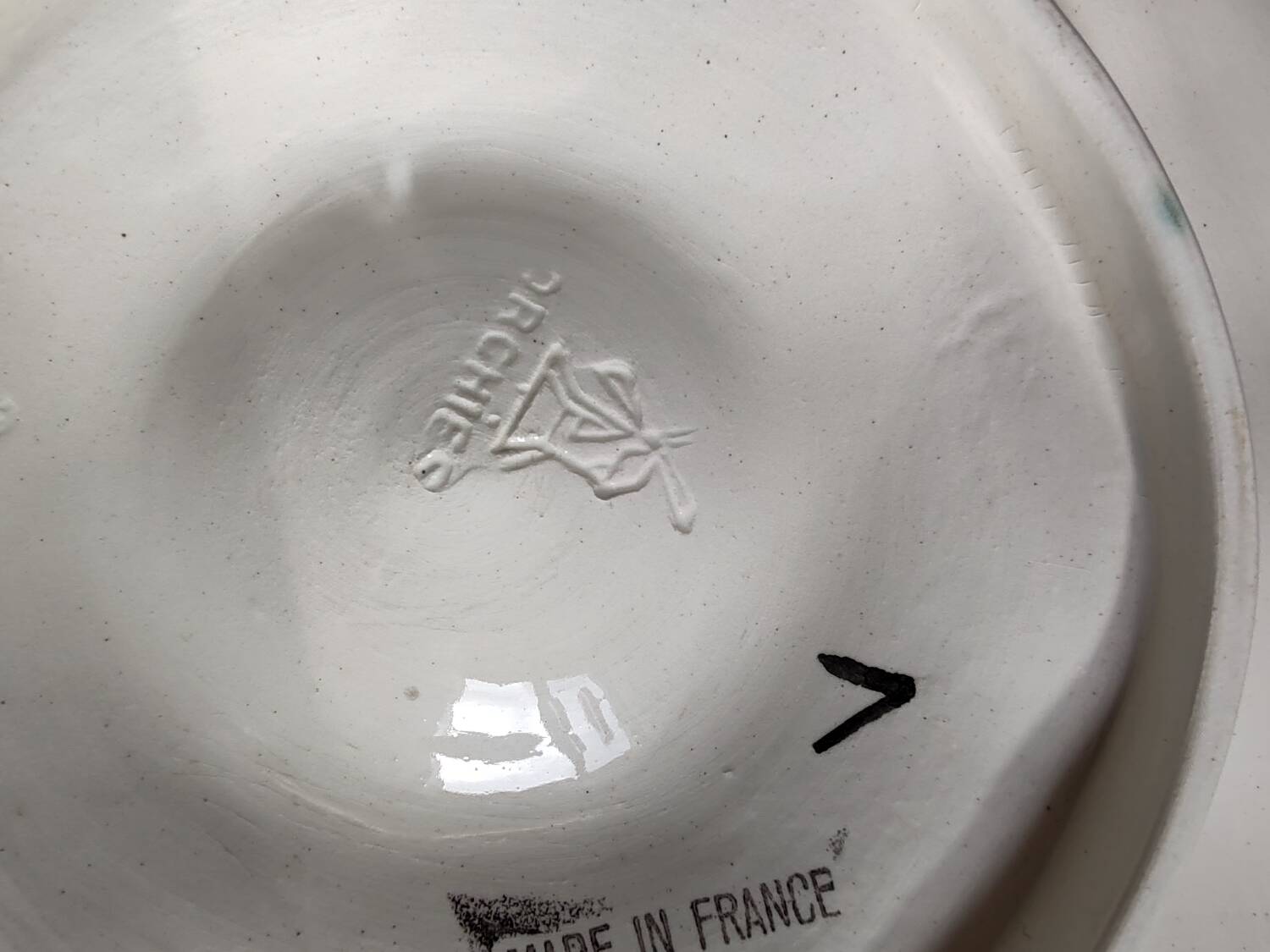 Moulins des loups oyster plate