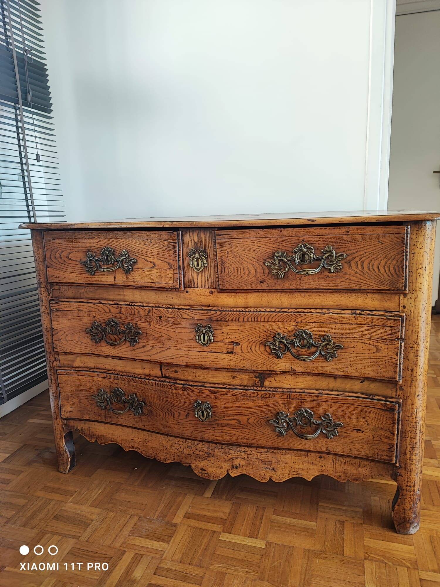 Louis XIV chest of drawers