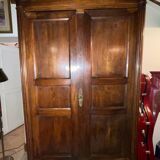 Grande armoire en bois ancienne