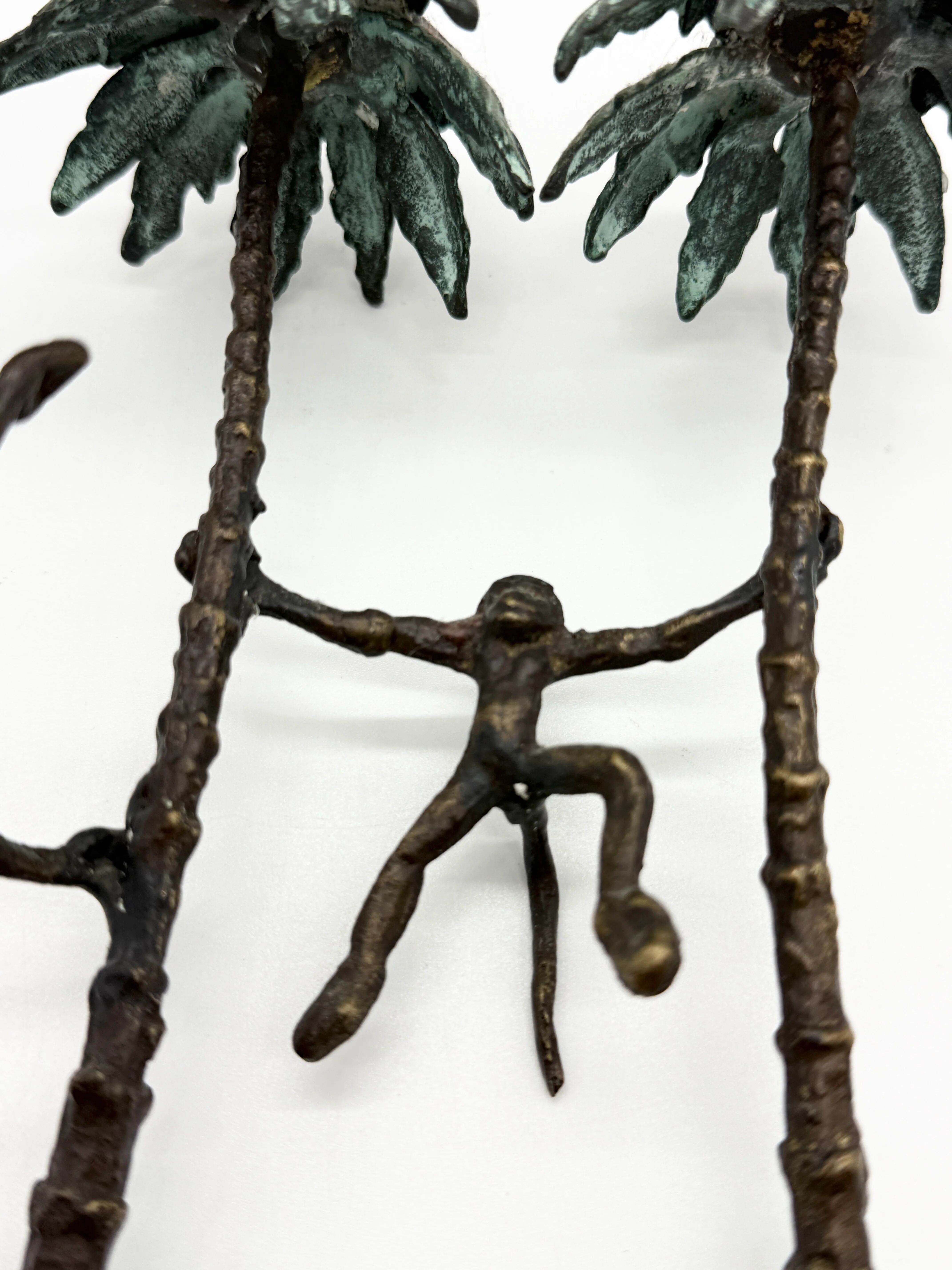 Chandelier "singe" en bronze patiné, 1970s