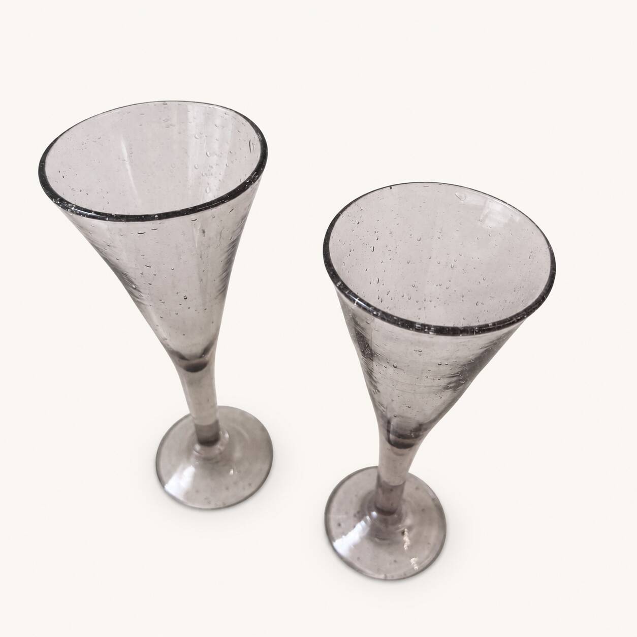 Duo de flûtes à champagne en verre de Biot
