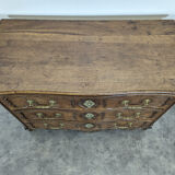 18th century Lyonnaise chest of drawers in carved walnut and bronze