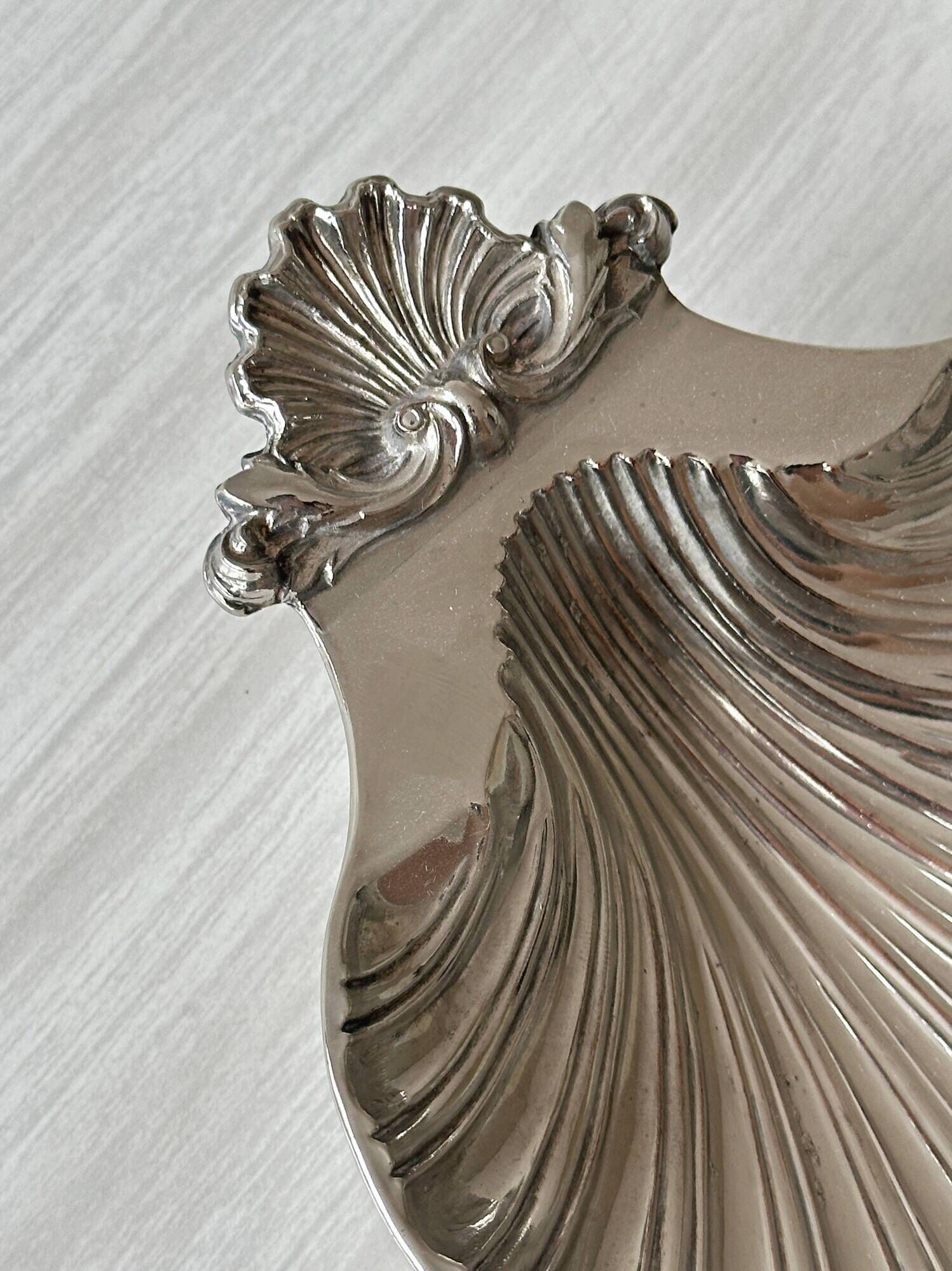 silver shell bowl, key tray