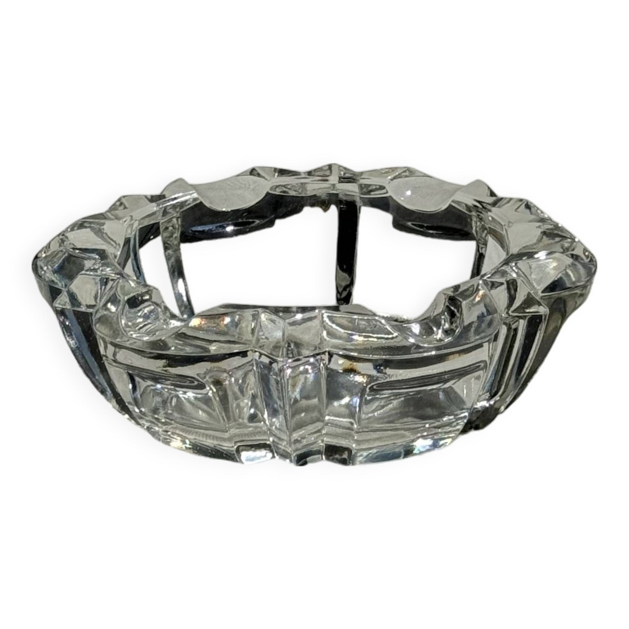 Classic geometric style glass ashtray