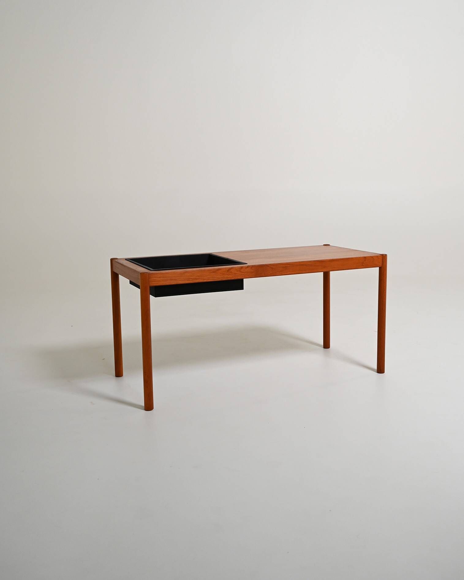 Banc en teck scandinave avec jardinière, années 1960