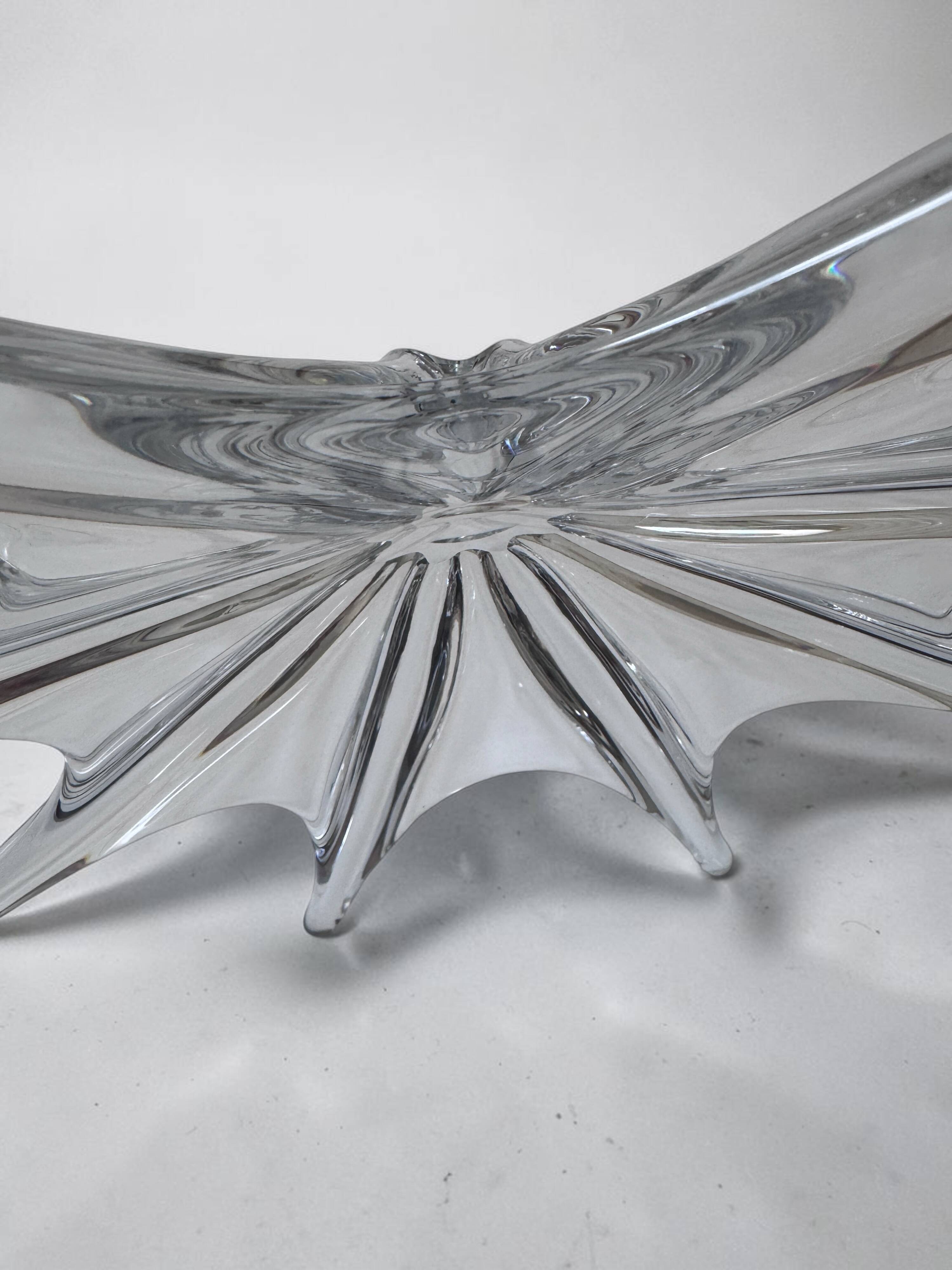 Baccarat crystal star coupe 40cm — perfect condition, authentic mark