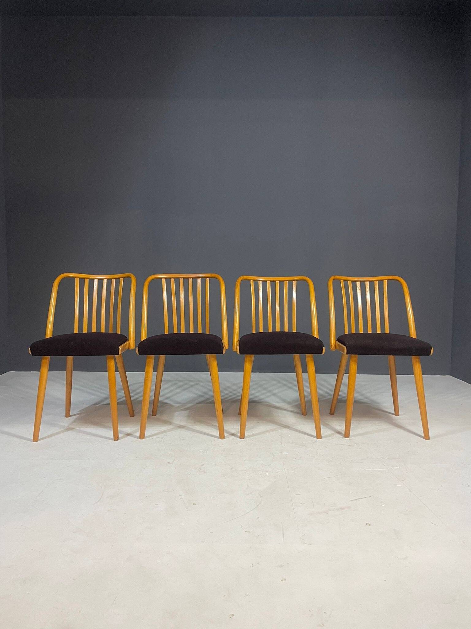 Ensemble de chaises à repas par Antonín Šuman, Tchécoslovaquie, 1970