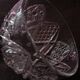 Beurrier ancien en verre taillé