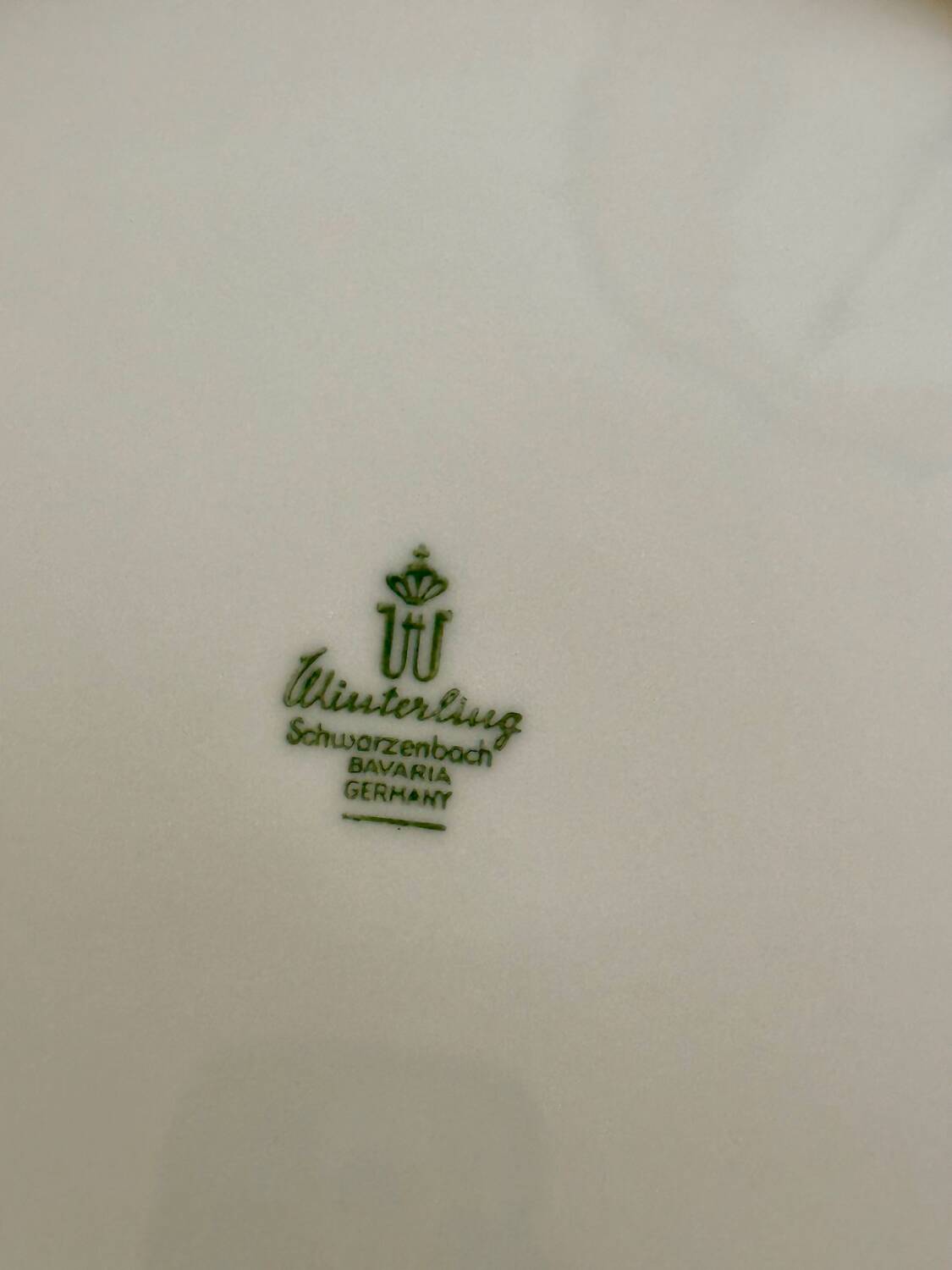 Set of eight German porcelain plates from the 1950s