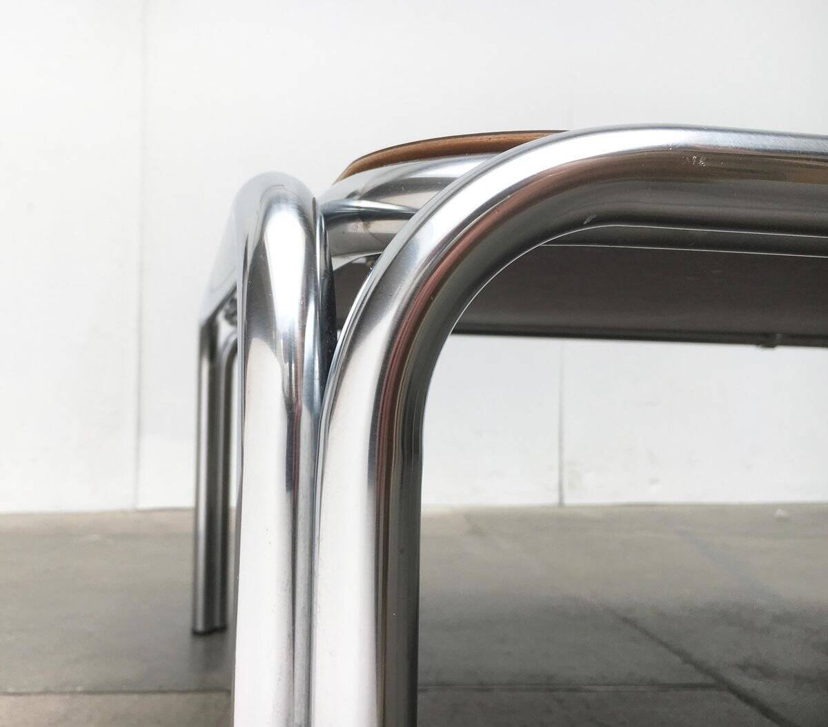 TZ09 coffee table from the Dutch space age mid-century by Claire Bataille for t'Spectrum.