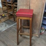 Bar stool