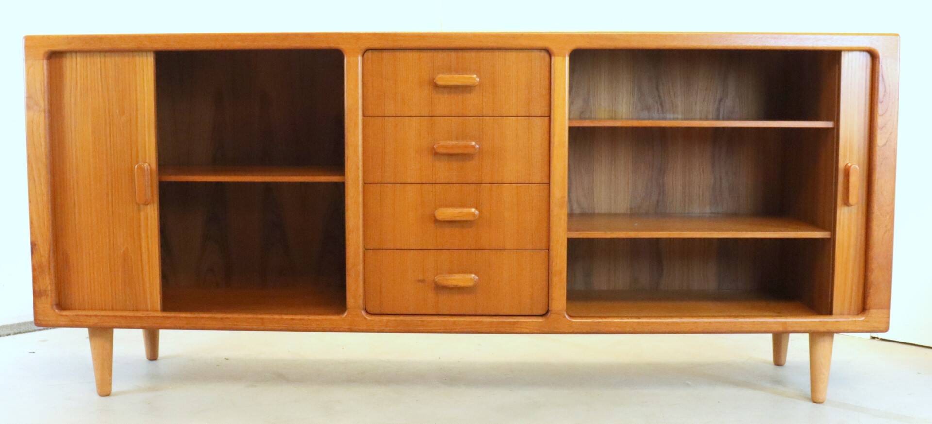 Silkeborg deens teak vintage sideboard 'Bandenitz' | 200 cm