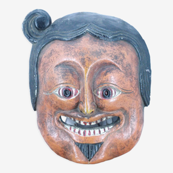 Ancien masque ethnique