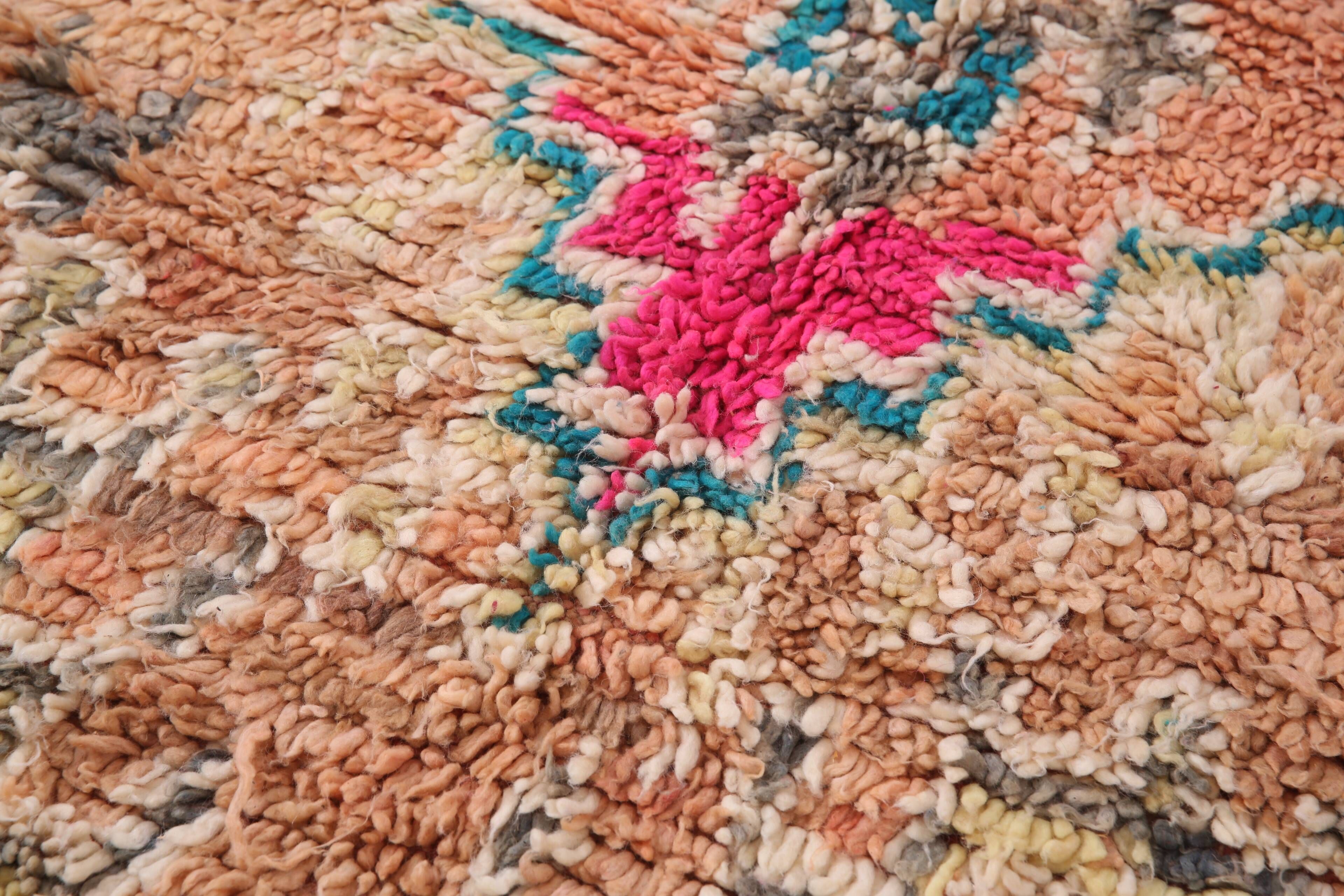Tapis marocain vintage en laine colorée