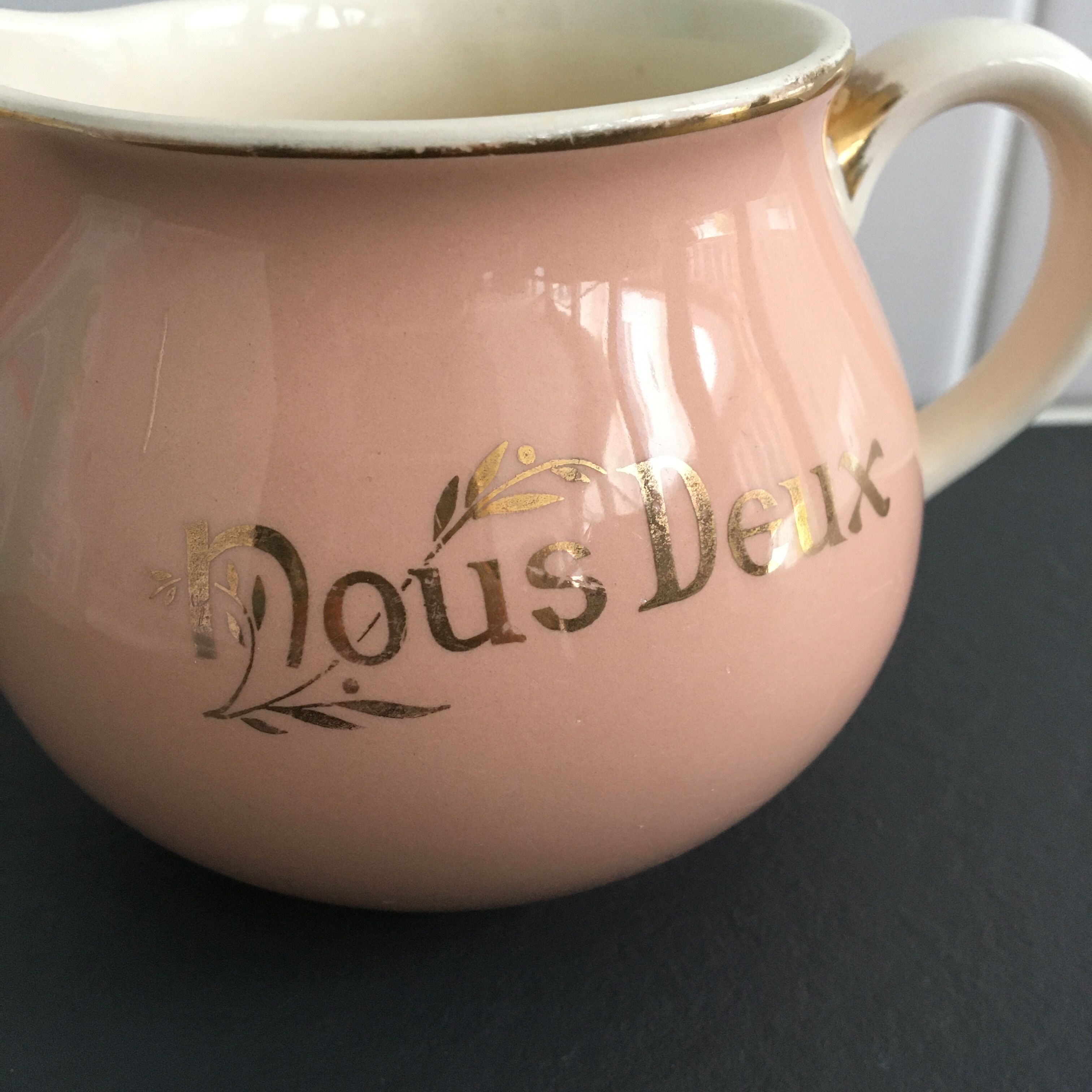 Pot à lait rose "Nous Deux" Villeroy & Boch"