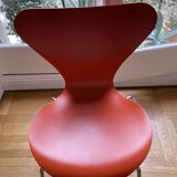 Chaise Arne Jacobsen Série 7