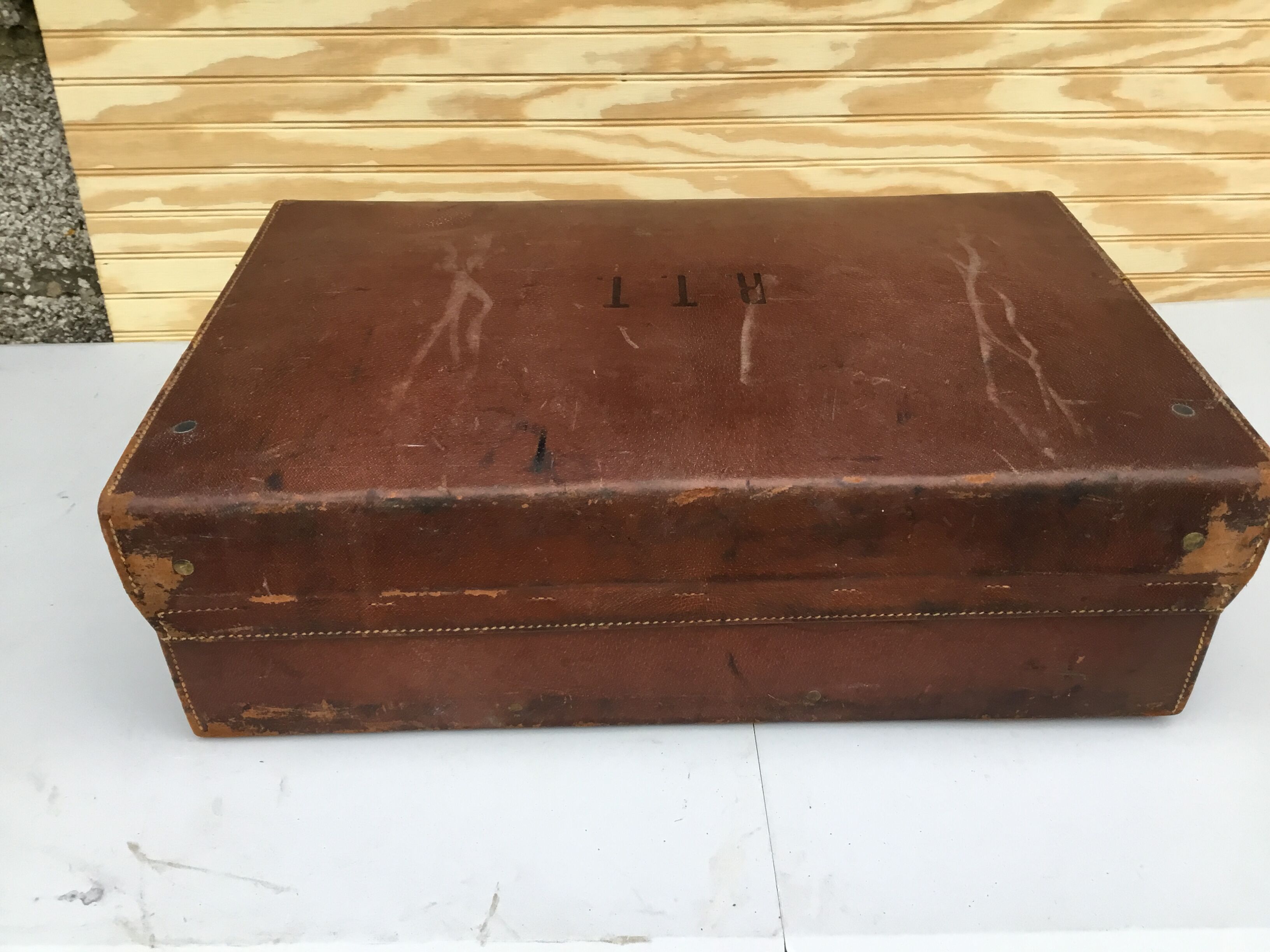 1919 telemeded leather case RTT