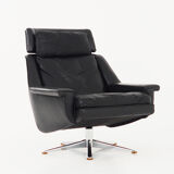 Swivel armchair designed by Werner Langenfeld for Esa.