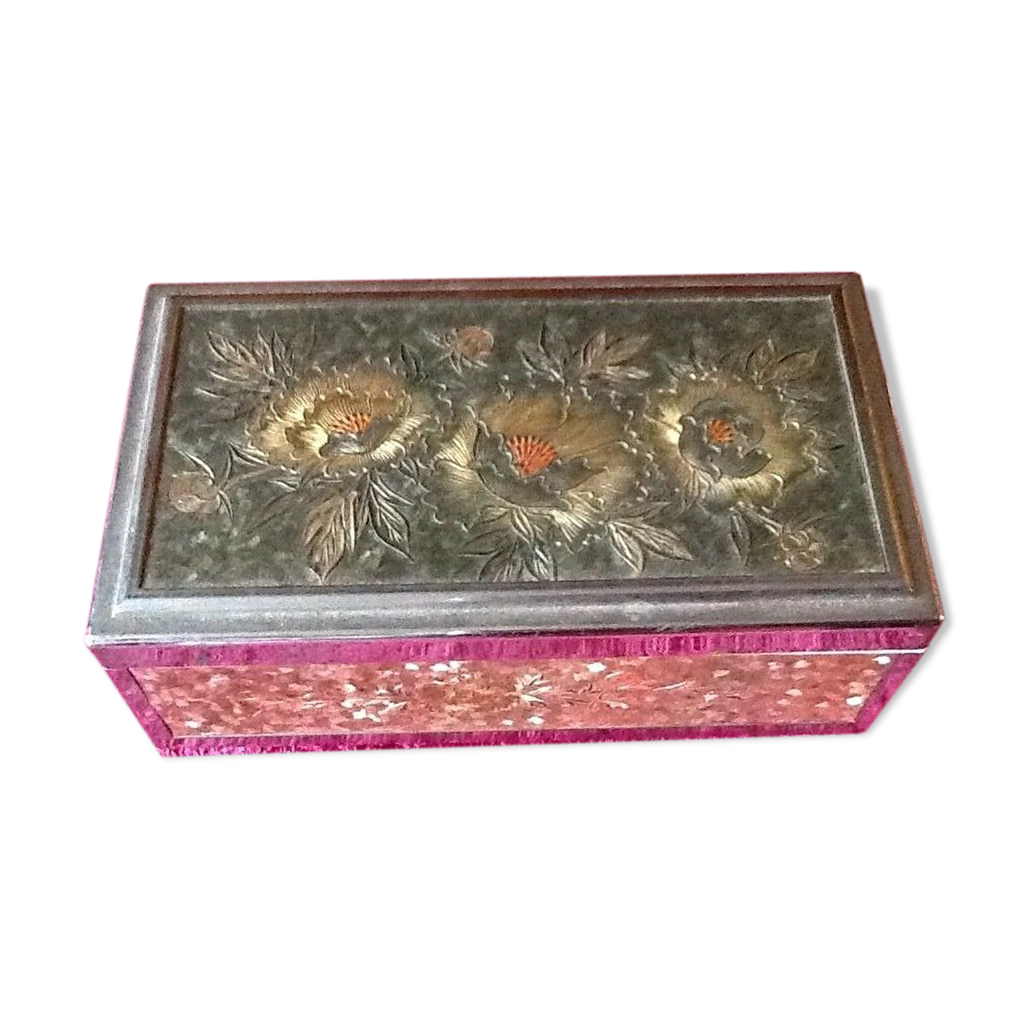 Vintage musical box with mirror psychedelic revolving wheel mechanism