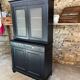 Buffet two body black vessel