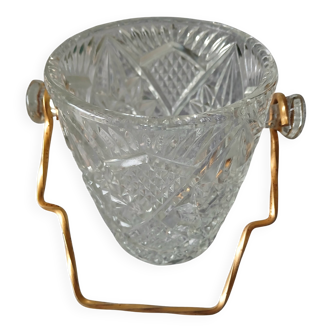 Ice bucket